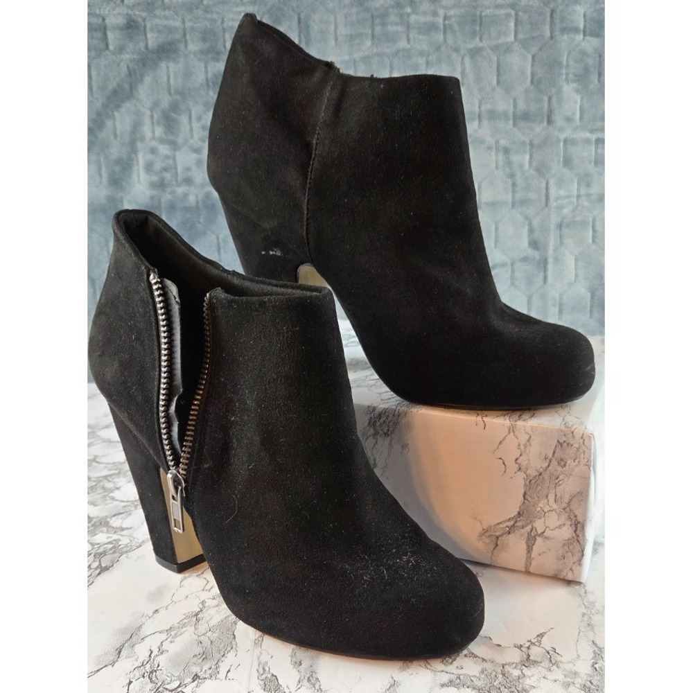 Madden Girl Women's Size 6.5 Black Fabric Coated Lopezzz Ankle Booties Boots Zip